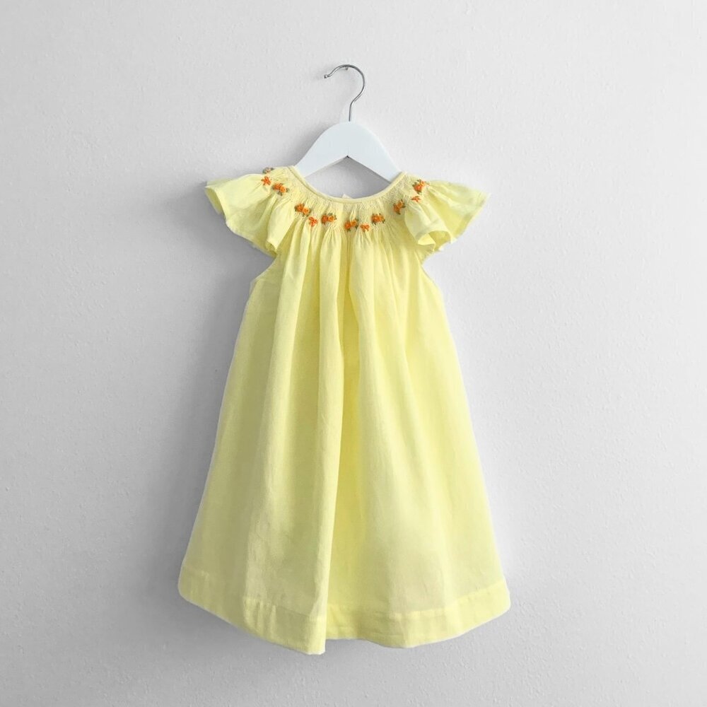 NWT Beautiful Girls Embroidered Smocked Bishop Dress Spring Flowers Yellow 3T - Picture 3 of 7